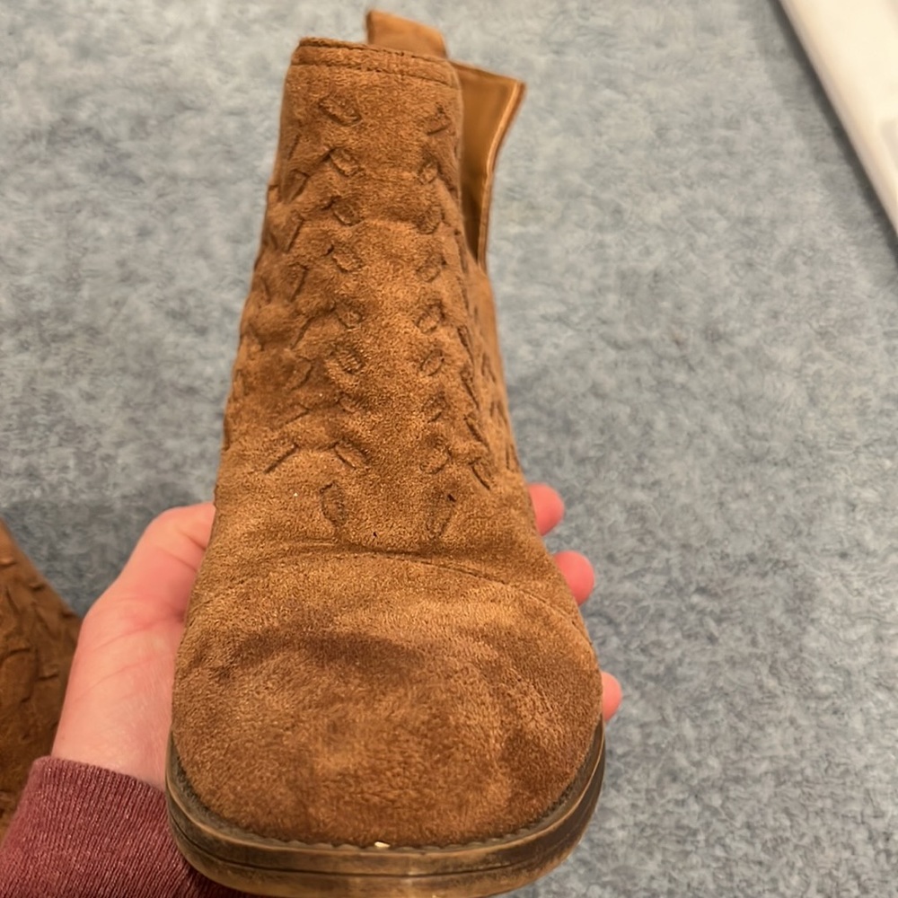 Booties - Picture 3 of 7